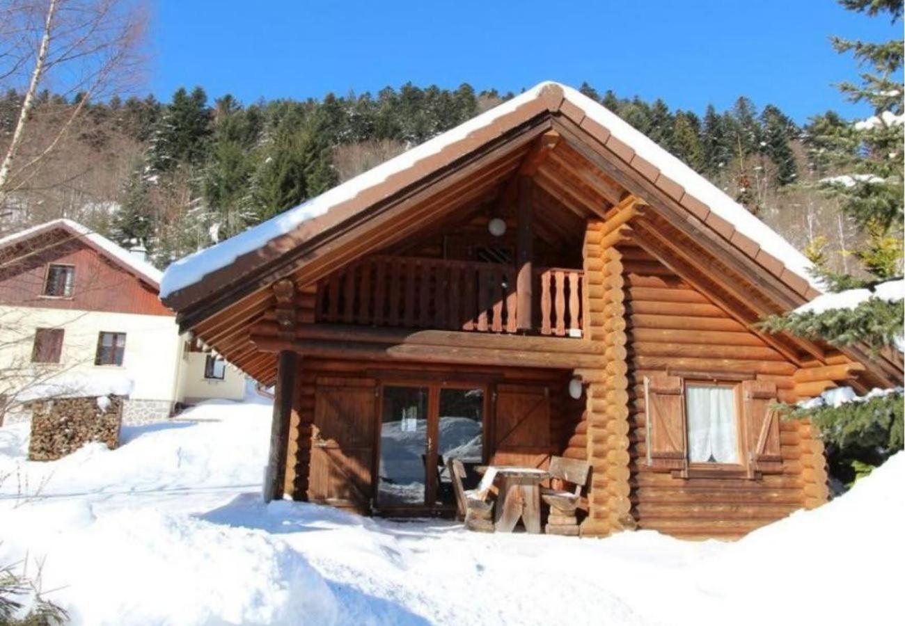 L'Ours Noir Chalet En Rondins La Bresse Exterior foto