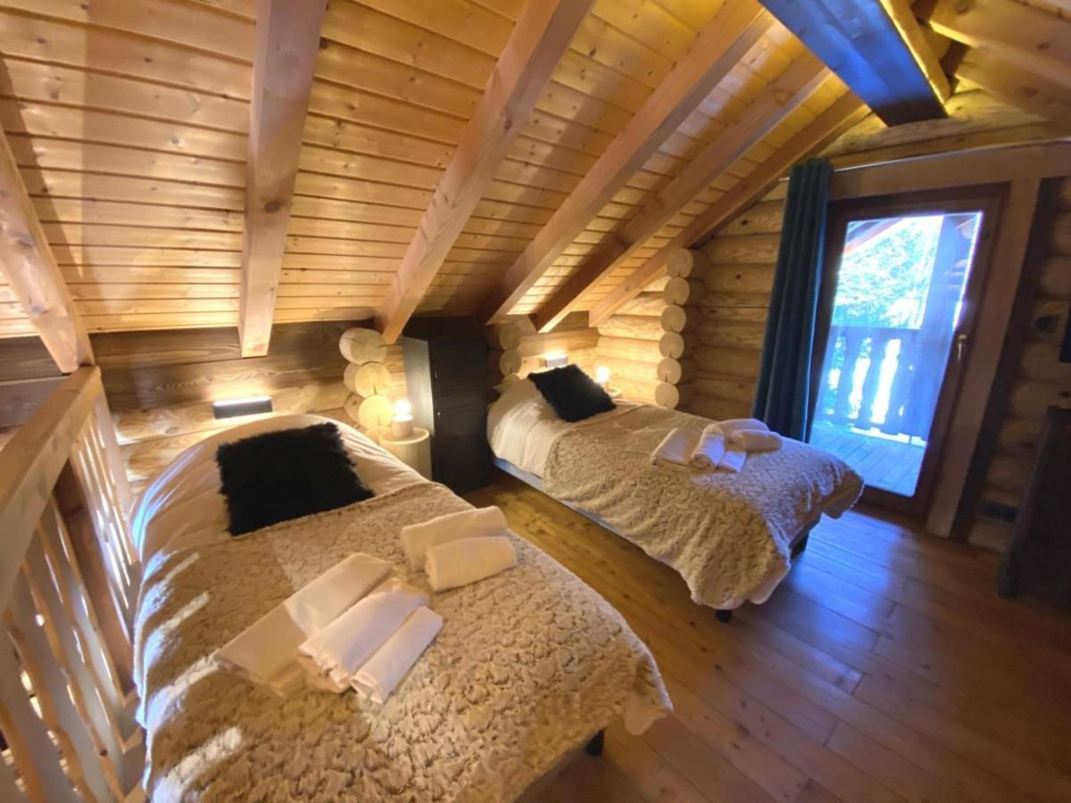 L'Ours Noir Chalet En Rondins La Bresse Exterior foto